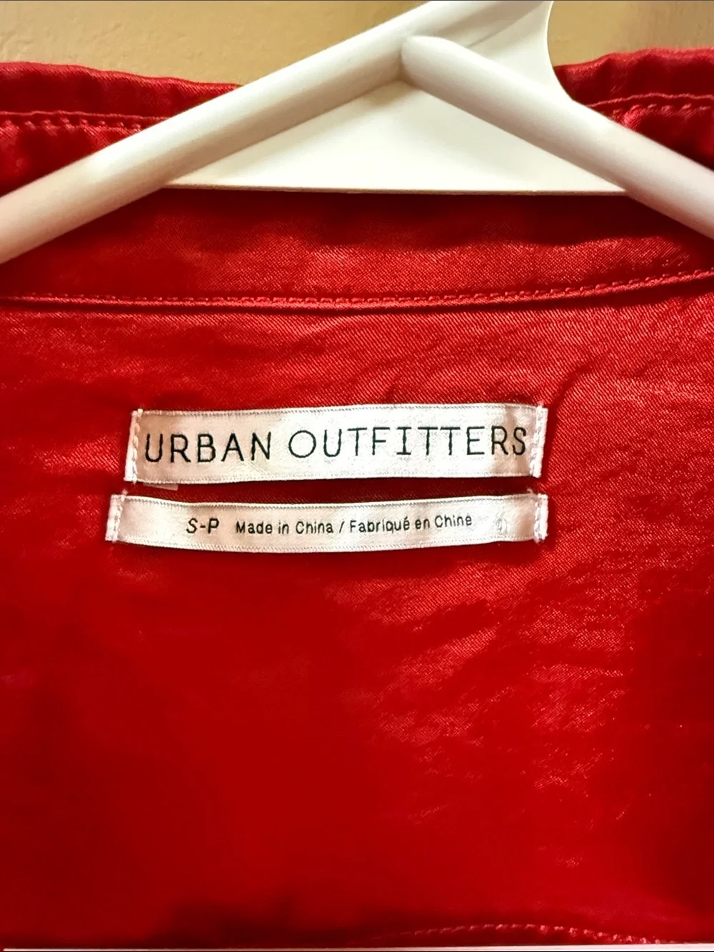 Urban Outfitters Bright Red Cropped Denim Jacket - Picture 2 of 3